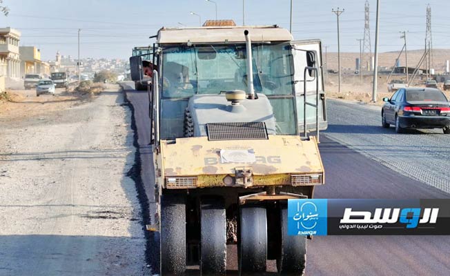 من أعمال توسعة طرق مرتوبة، 4 يوليو 2024. (صندوق إعادة إعمار درنة)