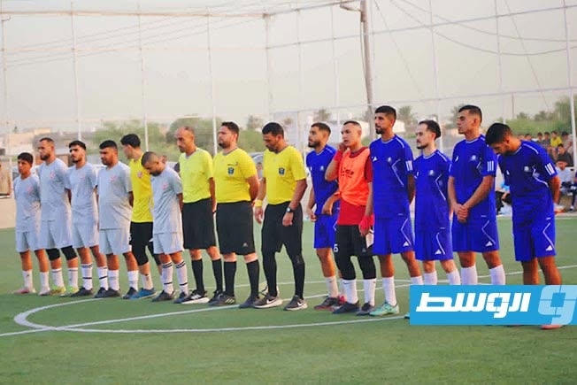 الصخرة يعتلي عرش دوري الكرة المصغرة بتتويج مستحق. (تصور - محمد قجام)
