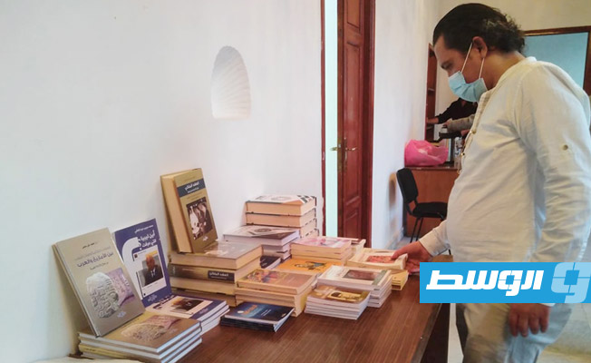 من أجواء الندوة (بوابة الوسط)