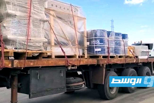 صرف محولين كهربائيين لمحطة «بنينا الملعب»، 12 أكتوبر 2025. (وزارة الكهرباء)