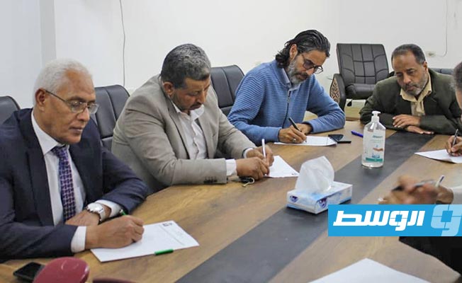 جانب من اجتماع ناقش تفعيل قانون تشغيل 5% من ذوي الإعاقة بالملكات الوظيفية للجهات العامة (الهيئة العامة لصندوق التضامن الاجتماعي)