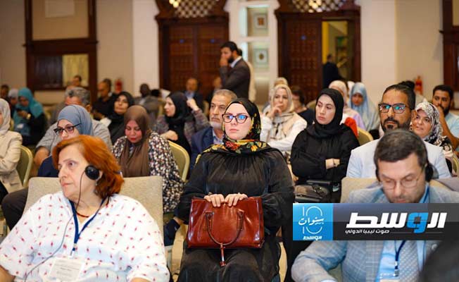 جانب من الورشة التدريبية «ترميم المعالم الأثرية والمساجد القديمة وحمايتها»، (صفحة الوزارة)