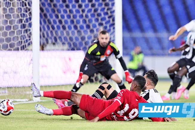 مباراة الاتحاد والمدينة في إياب المجموعة الثانية من دور السداسي الأول بالدوري الليبي الممتاز لكرة القدم، الجمعة 30 مايو 2025. (تصوير - محمود دردور، بوابة الوسط)