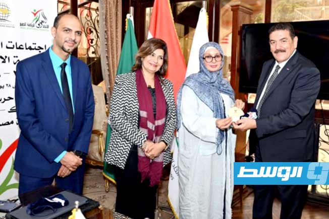 جانب من من اجتماع المكتب التنفيذي للاتحاد العربي للرياضة للجميع (فيسبوك)