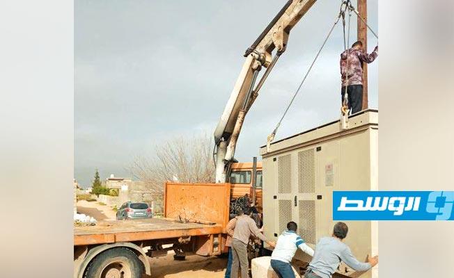 تركيب محطة جاهزة سعة 500 ك.ف بمنطقة الرملة, 13 يناير 2021. (الشركة العامة للكهرباء)