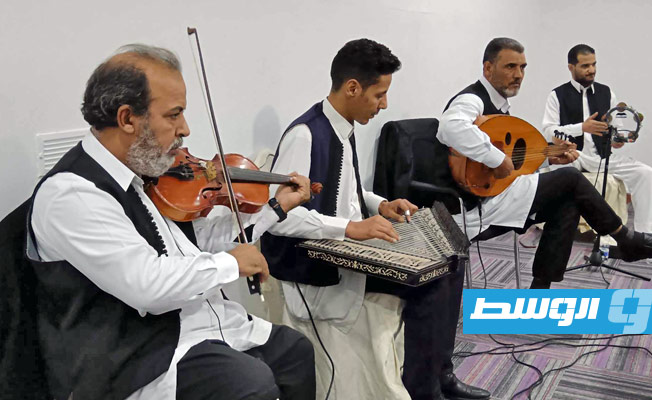 جانب من وصلة المألوف بمركز «إيضاح» احتفاء باليوم العالمي للغة العربية، في 18 ديسمبر 2024. (بوابة الوسط)