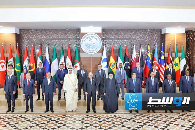 صورة تذكارية للمشاركين في قمة الغاز بالجزائر، 2 مارس 2024. (المجلس الرئاسي)