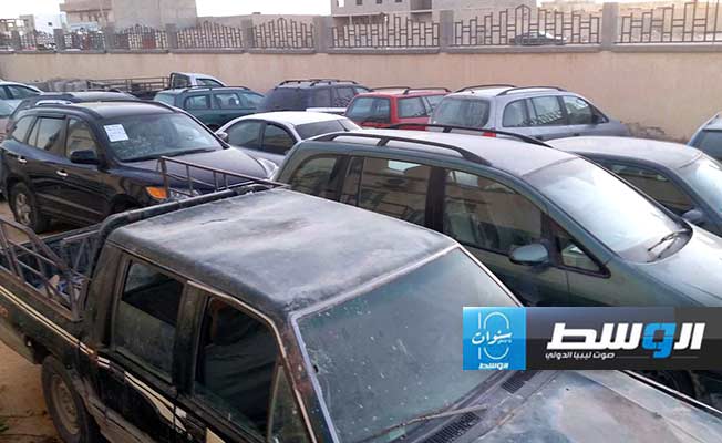سيارات مخالفة مضبوطة في أجدابيا، 5 مايو 2024. (تصوير: صلاح ناصف)