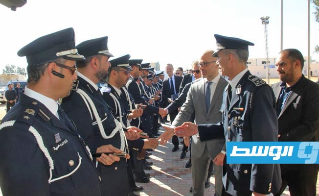 وفد مفوضية المفوضية الأوروبية يزور مركز إيواء المهاجرين في عين زارة، الخميس 8 فبراير 2024 (وزارة الداخلية)