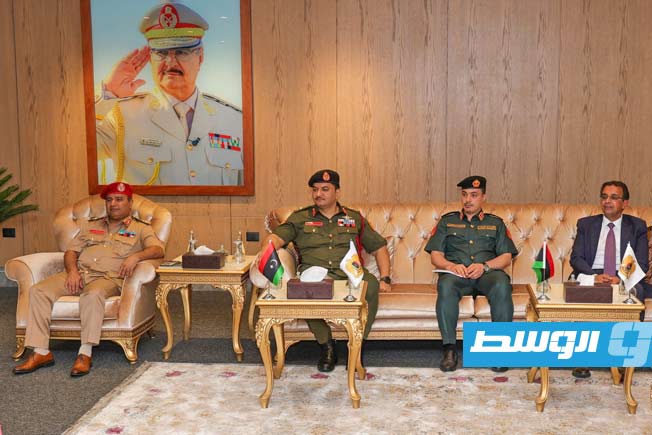 لقاء حفتر ومستشار الرئيس الأميركي في بنغازي، الخميس 24 يوليو 2025. (القيادة العامة)