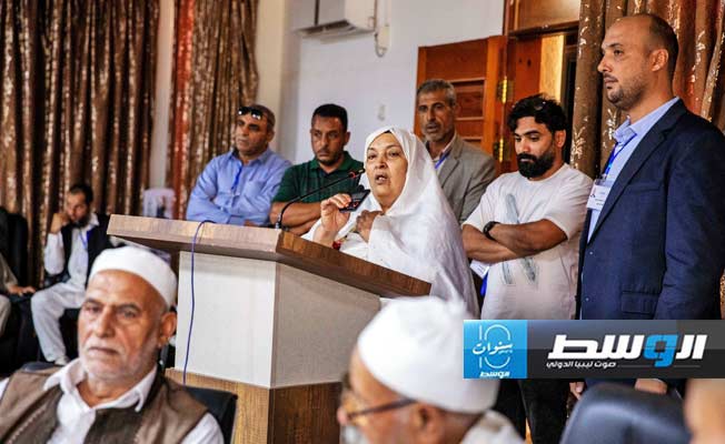 جانب من زيارة منسقة الشؤون الإنسانية المقيمة في ليبيا جورجيت غانيون أحد مواقع المقابر الجماعية في ترهونة، السبت 31 أغسطس 2024 (حساب البعثة الأممية على إكس)