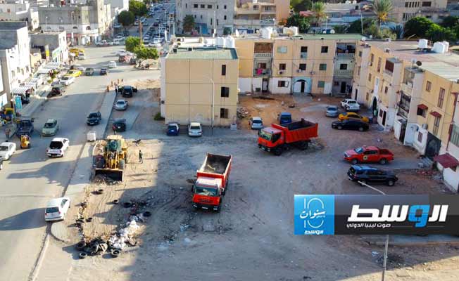 أعمال إزالة البناء العشوائي والمخالفات في حي الأندلس، 20 أكتوبر 2024. (شركة الخدمات العامة طرابلس)