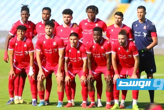 فريق الأهلي بنغازي لكرة القدم قبيل المباراة أمام الأخضر بنصف نهائي كأس ليبيا الأحد 31 مايو 2026 (تصوير - محمود دردور - بوابة الوسط)