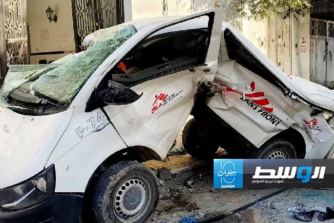 استهداف الاحتلال الإسرائيلي سيارة تابعة لمنظمة «أطباء بلا حدود». (الإنترنت)