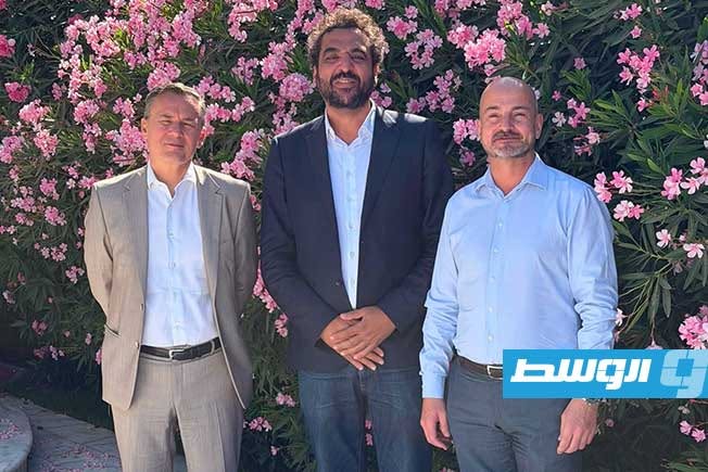 جانب من زيارة النائب عن الدائرة التاسعة للفرنسيين المقيمين بالخارج، كريم بن الشيخ إلى العاصمة طرابلس. (السفارة الفرنسية في ليبيا - فيسيوك)
