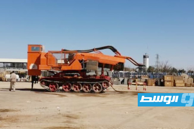 جهاز يساعد في السيطرة على حرائق آبار النفط والغاز (المؤسسة الوطنية للنفط)