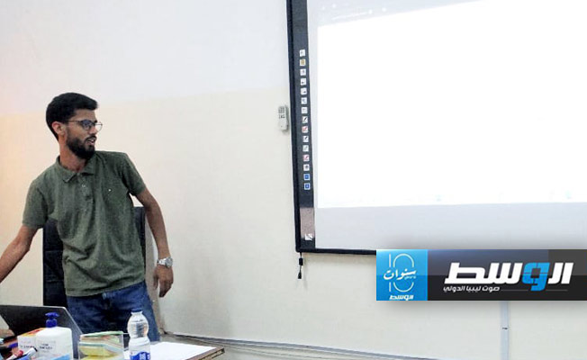 تدريب مكاتب العمل على منصة «وافد» لتنظيم العمالة الأجنبية. (وزارة العمل والتأهيل)