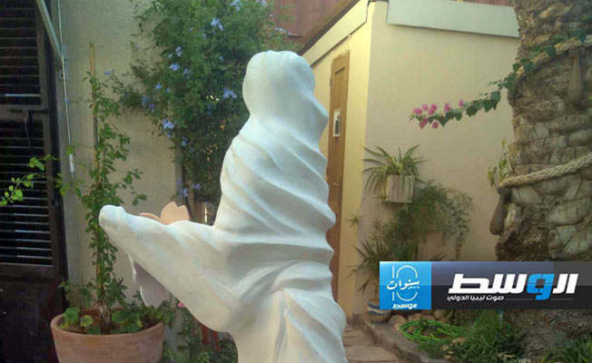 العمل المتحصل على الترتيب الأول «بادرة الأرض». (بوابة الوسط)