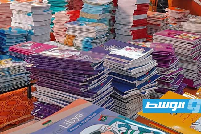 توزيع الكتاب المدرسي على مدارس، 15 أكتوبر 2025. (وزارة التعليم)