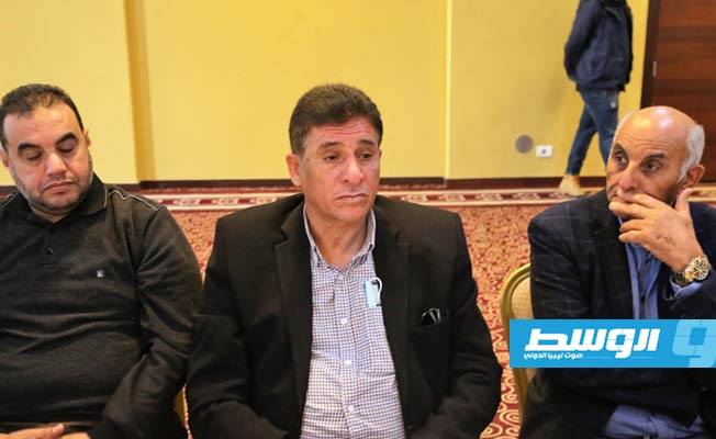 اجتماع المدير التنفيذي للشركة العامة للكهرباء مع مسؤولي بلدية طبرق. (الشركة العامة للكهرباء)