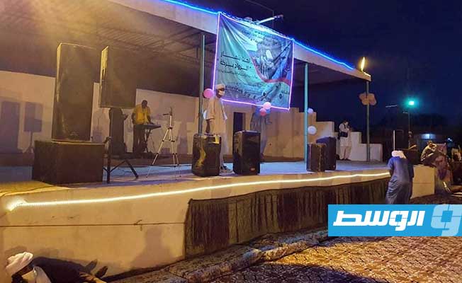 عرس جماعي في قرية العوينات جنوب غرب ليبيا (بوابة الوسط)