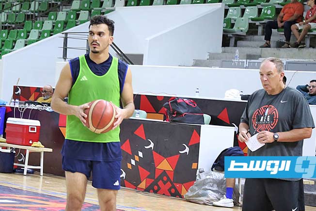 جانب من تدريبات المنتخب الليبي لكرة السلة خلال معسكره الأخير بطرابلس (صفحة الاتحاد الليبي لكرة السلة على فيسبوك)