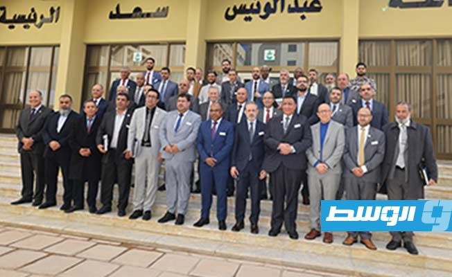 لقطة جماعية لأعضاء الجمعية العمومية لشركة سرت لإنتاج وتصنيع النفط والغاز للعام 2023. الإثنين 22 يناير 2024. (مؤسسة النفط)