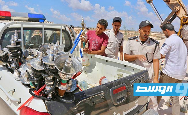 جانب من إعدام مركز شرطة المرج 100 أرقيلة ضمن إجراءات مواجهة «كورونا»، 22 أغسطس 2020. (مديرية أمن المرج)