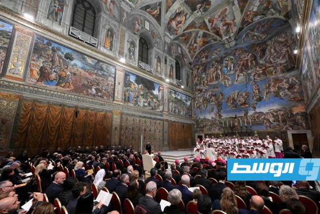 صورة نشرها إعلام الفاتيكان في 3 يناير 2026 من داخل كنيسة سيستين خلال احتفالات أعياد الميلاد ورأس السنة. (أ ف ب)
