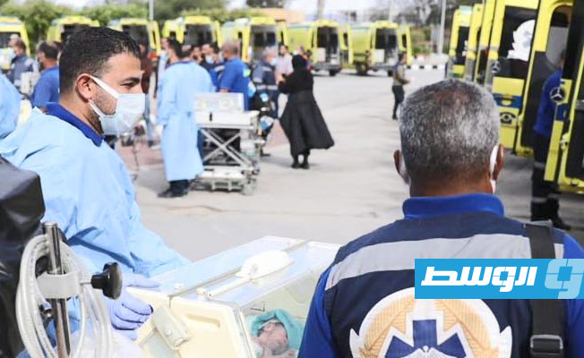 وصول الأطفال الفلسطينيين المبتسرين إلى معبر رفح البري، الإثنين 20 نوفمبر 2023 (وكالة أنباء الشرق الأوسط)