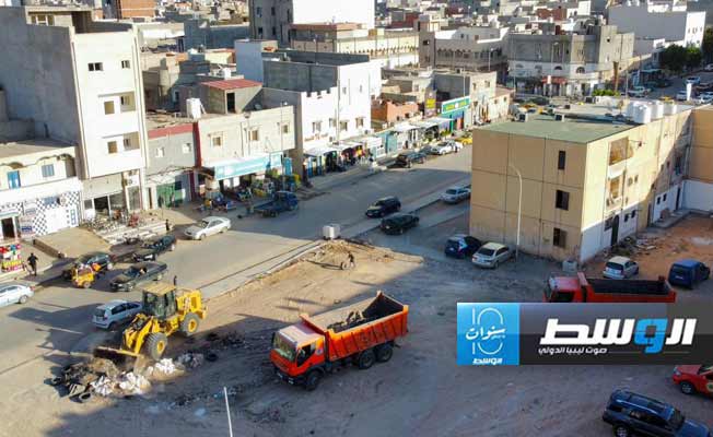 أعمال إزالة البناء العشوائي والمخالفات في حي الأندلس، 20 أكتوبر 2024. (شركة الخدمات العامة طرابلس)