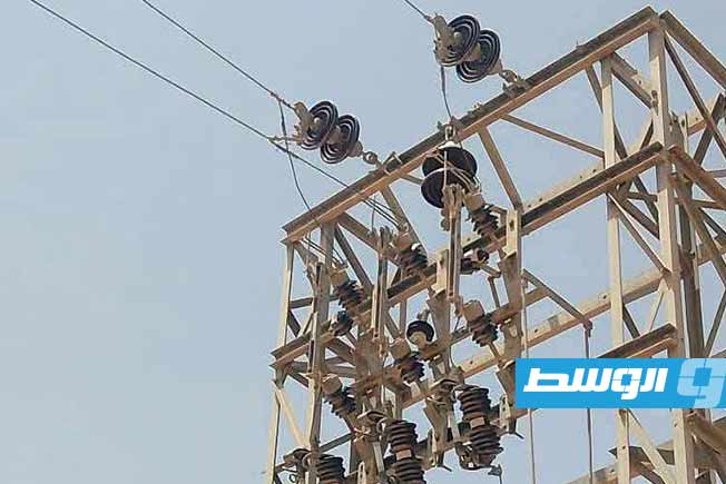 صيانة على شبكة الكهرباء في غدوة، 18 أبريل 2026. (شركة الكهرباء)
