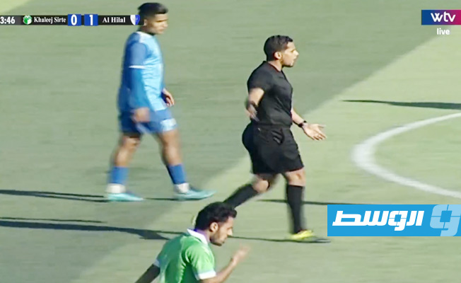 مباراة خليج سرت والهلال. (صورة مثبتة من الفيديو)
