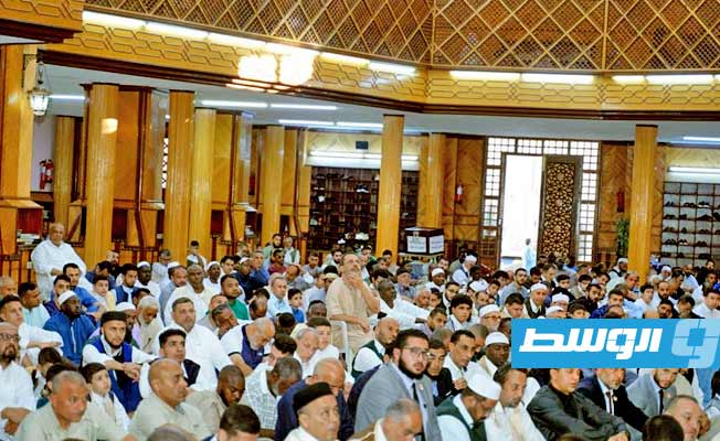 صلاة عيد الأضحى بمسجد جمعية الدعوة الإسلامية في طرابلس، الأربعاء 28 يونيو 2023. (المجلس الرئاسي)