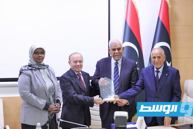 جانب من احتفاء مجمع اللغة العربية ووزارة الثقافة والتنمية المعرفية باليوم العالمي للغة العربية، وتكريم الروّاد، بطرابلس في 18 ديسمبر 2025. (فيسبوك)