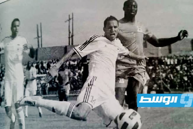مباراة المنتخب الليبي لكرة القدم ونظيره الزامبي (صورة من كتاب ليبيا 2012)