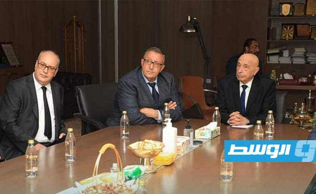 جانب من زيارة عقيلة صالح للمصرف المركزي بنغازي، الأول من أغسطس 2022. (مجلس النواب)
