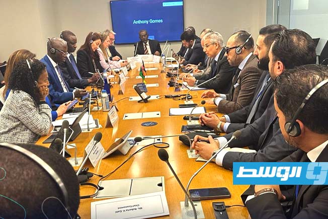 مراسم توقيع مذكرة التفاهم بين وفد حكومة الوحدة الوطنية الموقتة والبنك الدولي في واشنطن. (حكومتنا)