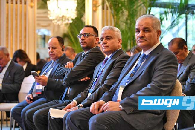 اتحاد المصارف العربية يمنح محافظ مصرف ليبيا المركزي ناجي محمد عيسى جائزة «محافظ العام 2026»، 4 يونيو 2026. (صفحة المصرف على فيسبوك)