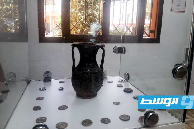 جانب من الفعالية الثقافية التي أقيمت تحت عنوان «الموروث الثقافي الليبي بالصحراء الشرقية» بالجامعة الدولية في 17 يونيو 2025. (الجامعة الدولية)