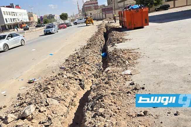 مد كابل كهرباء في بنغازي، 7 سبتمبر 2025. (وزارة الكهرباء)