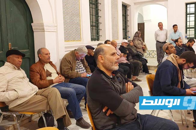 جانب من الحضور. (بوابة الوسط)