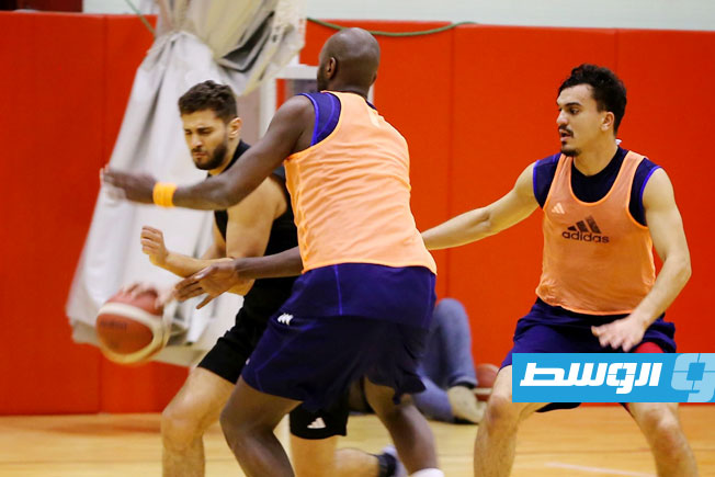 تدريب المنتخب الليبي لكرة السلة (صفحة الاتحاد الليبي لكرة السلة على فيسبوك)