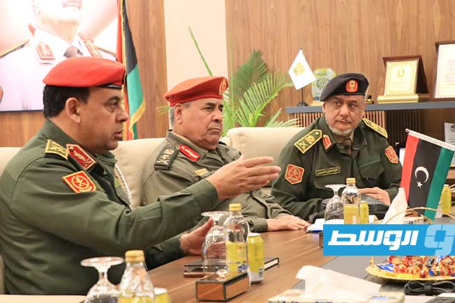 من اجتماع موسع بمقر «القيادة العامة» في بنغازي، 16 ديسمبر 2025. (خيري التميمي)